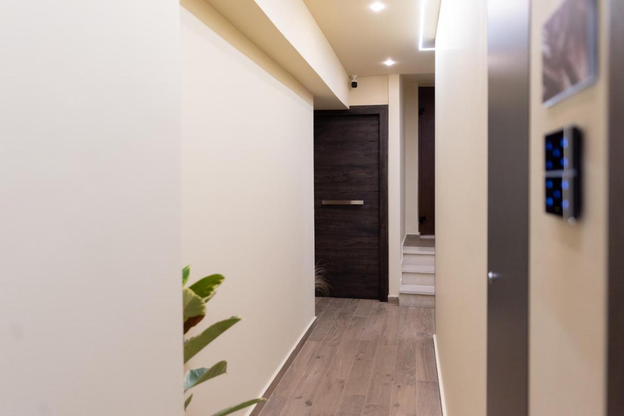 Minos By Agora Luxury Apartments In The Heart Of Heraklion Buitenkant foto