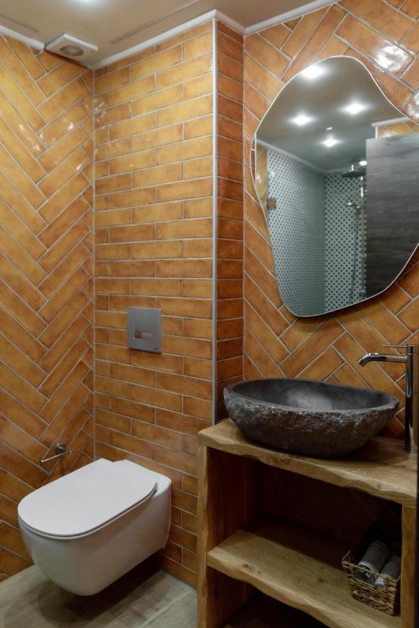 Minos By Agora Luxury Apartments In The Heart Of Heraklion Buitenkant foto