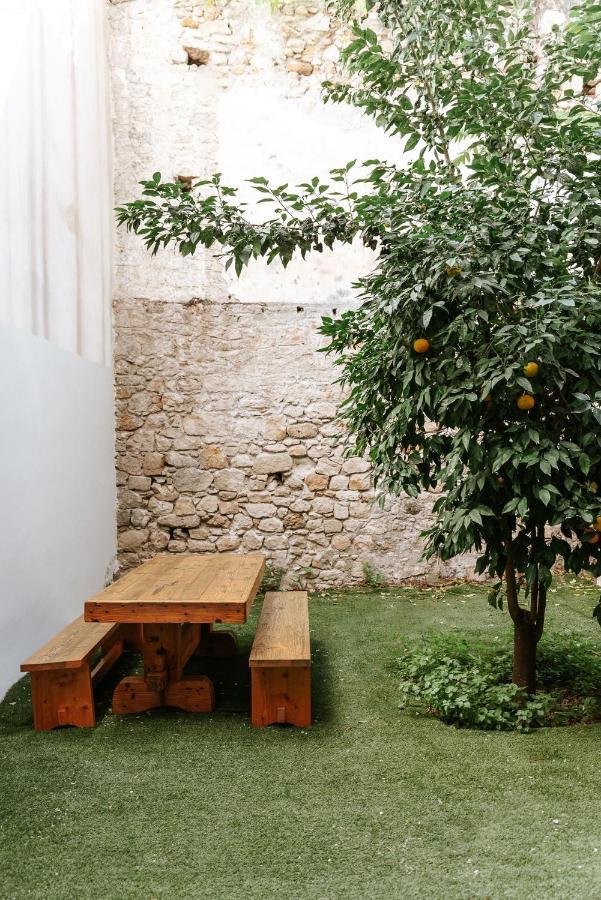 Minos By Agora Luxury Apartments In The Heart Of Heraklion Buitenkant foto